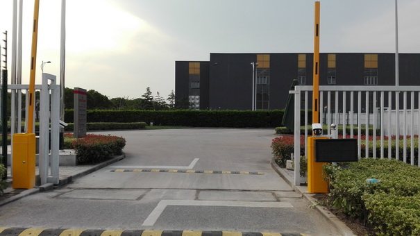 智能化無(wú)人值守停車場(chǎng)管理云系統(tǒng)