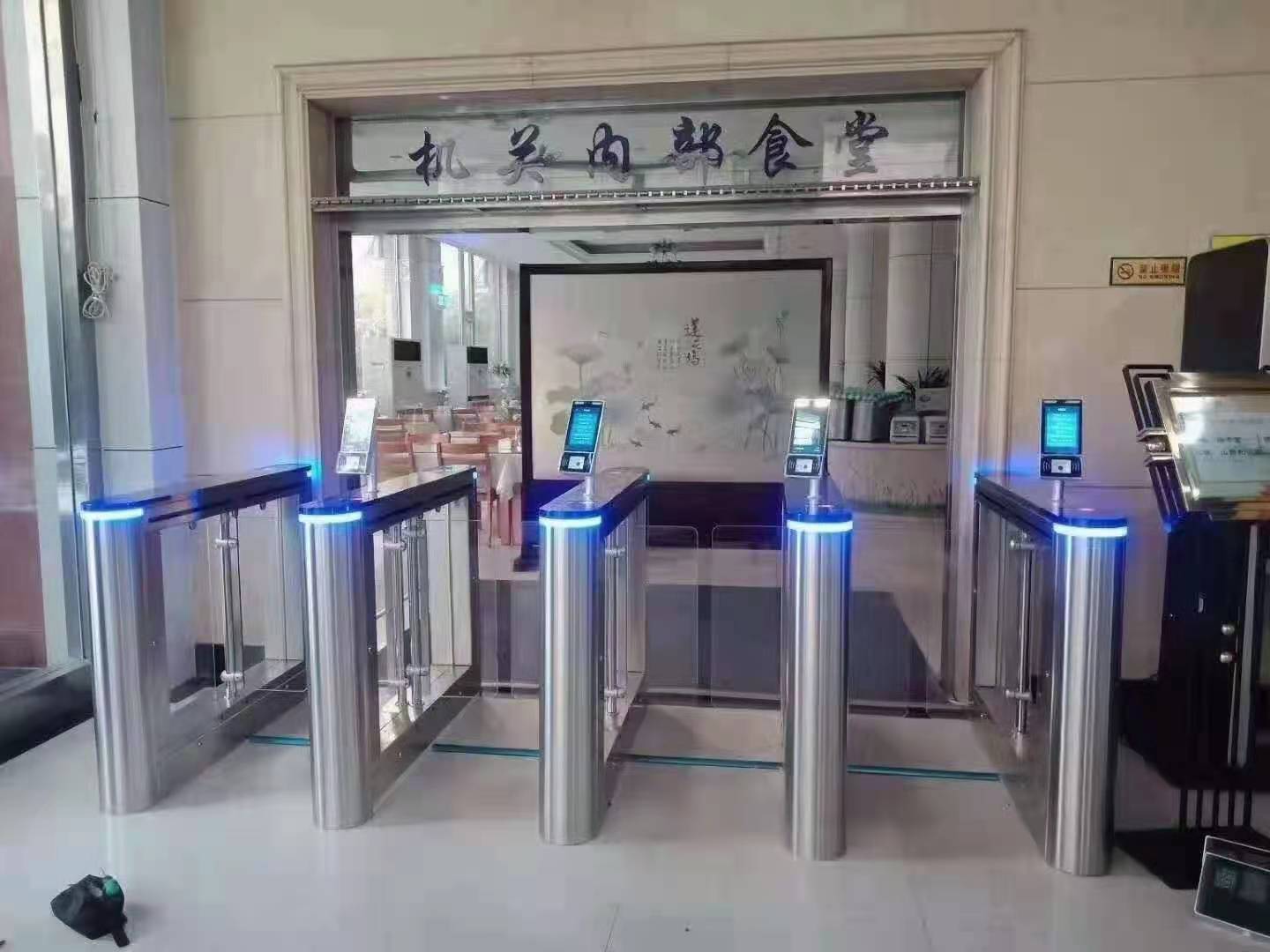人員通道門(mén)閘機(jī)功能參數(shù)